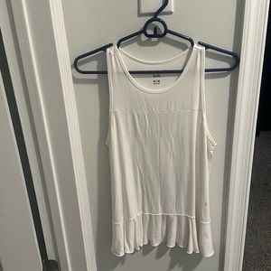 Ambercrombie kids white long tank top ruffled at the bottom
